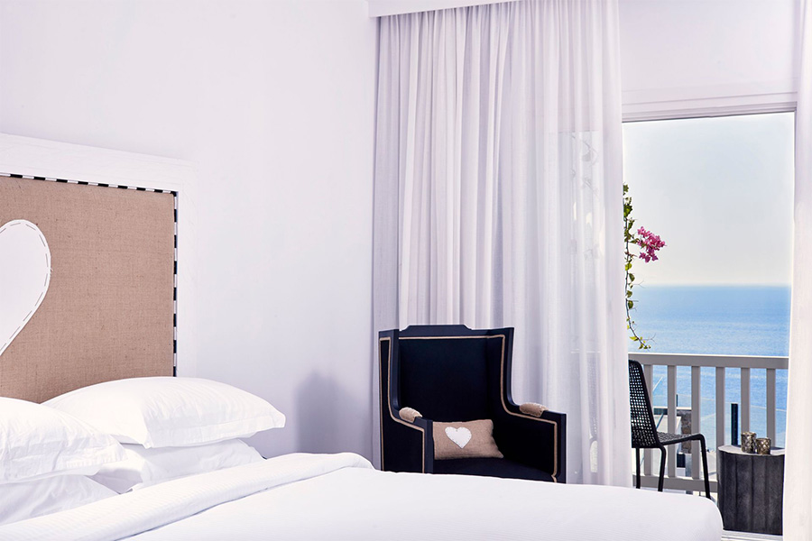the king of villas rental mykonos luxury suites