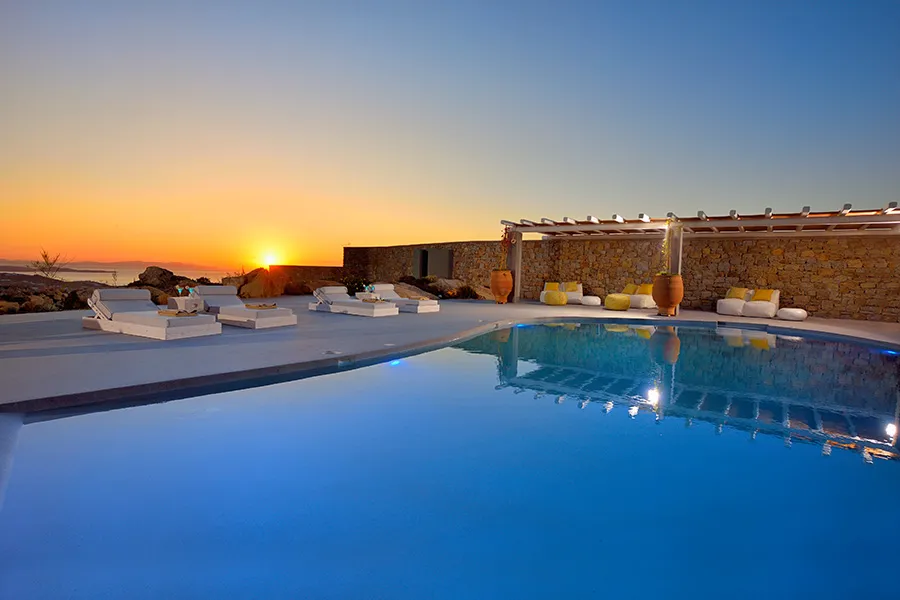 the king of villas rental mykonos