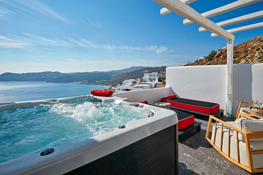 Avaton Grand Mystique Suite with Outdoor Jacuzzi